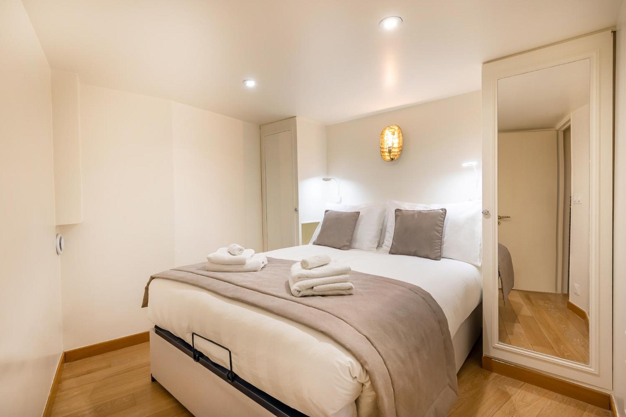 פריז Louvre Apartments מראה חיצוני תמונה